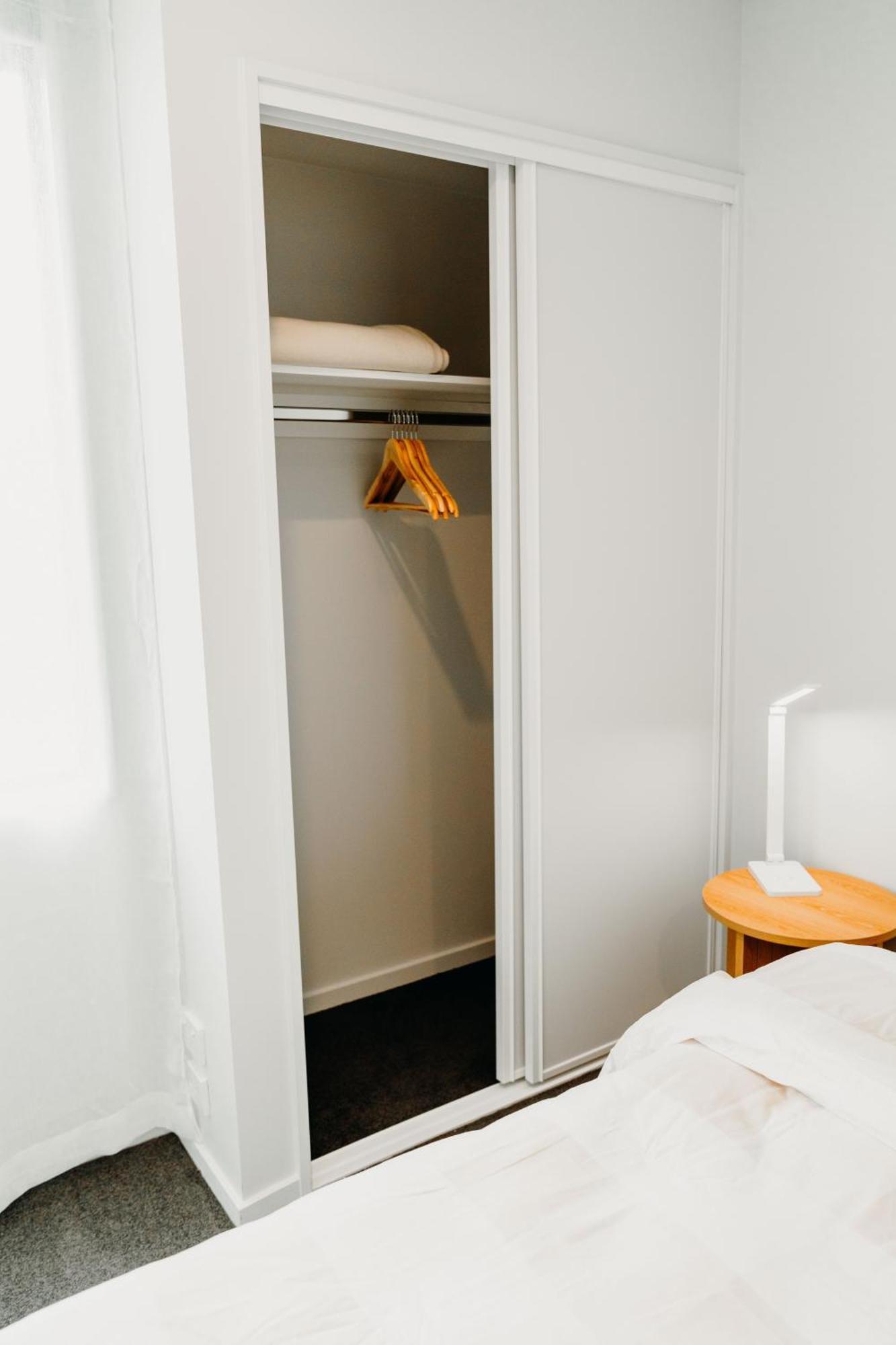 New Townhouse, Heart Of City Centre, 2 Bed 2 Bath, Car Park Christchurch Ngoại thất bức ảnh
